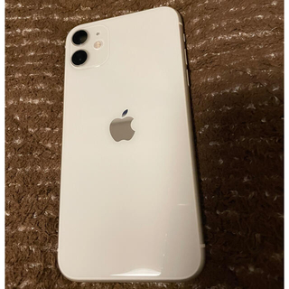 アイフォーン(iPhone)のiphone11 256gb 白 simフリー 美品(スマートフォン本体)
