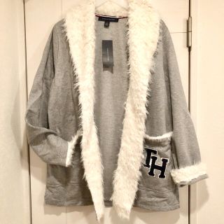 トミーヒルフィガー(TOMMY HILFIGER)のTOMMY HILFIGER ファー付きカーディガン　Mサイズ(カーディガン)