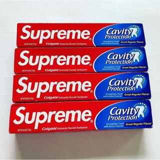 シュプリーム(Supreme)の4個セットSupreme Colgate Toothpasteコルゲート歯磨粉(日用品/生活雑貨)