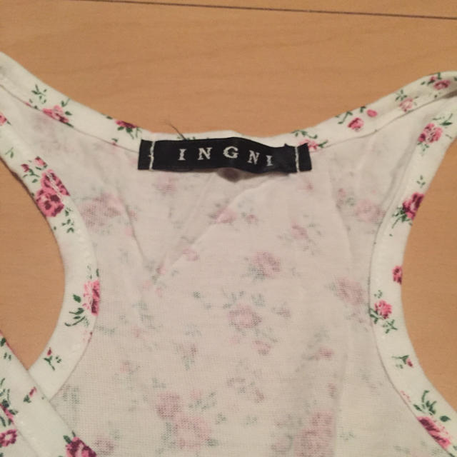 INGNI(イング)のINGNI小花柄キャミソール レディースのトップス(タンクトップ)の商品写真