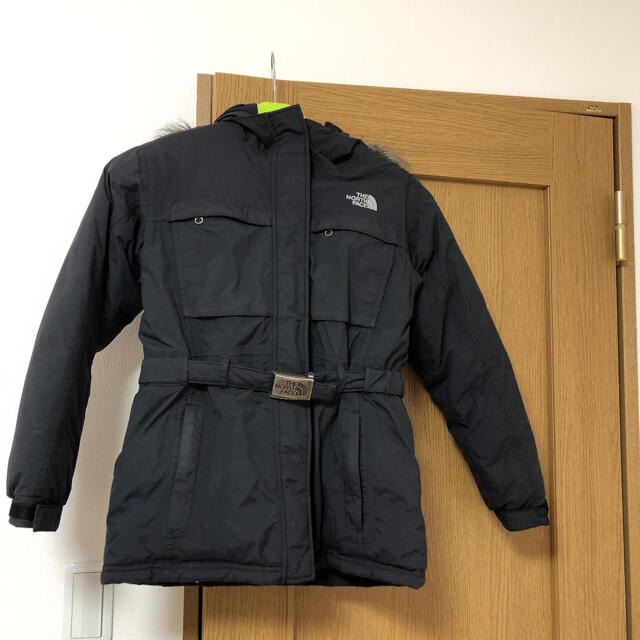 THE NORTH FACE(ザノースフェイス)の値下げ中！North Face アウター  レディースのジャケット/アウター(ミリタリージャケット)の商品写真