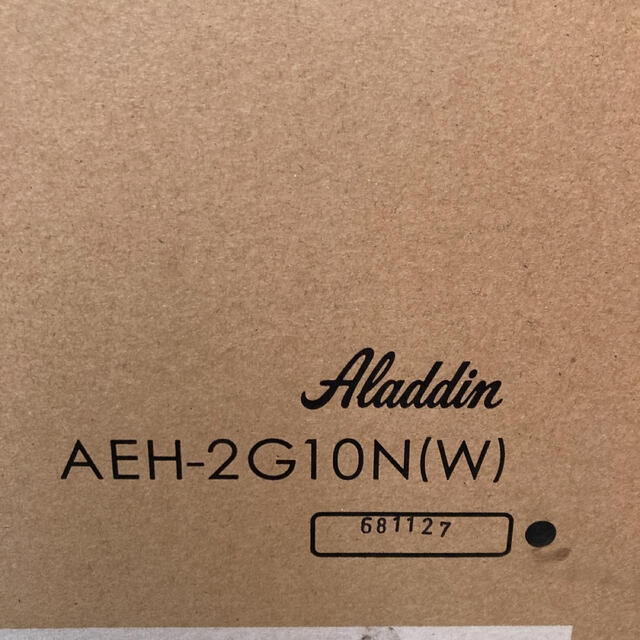 A・I・C(エーアイシー)のアラジン 遠赤外線 グラファイトヒーター AEH-2G10N(W)ホワイト　新品 スマホ/家電/カメラの冷暖房/空調(電気ヒーター)の商品写真