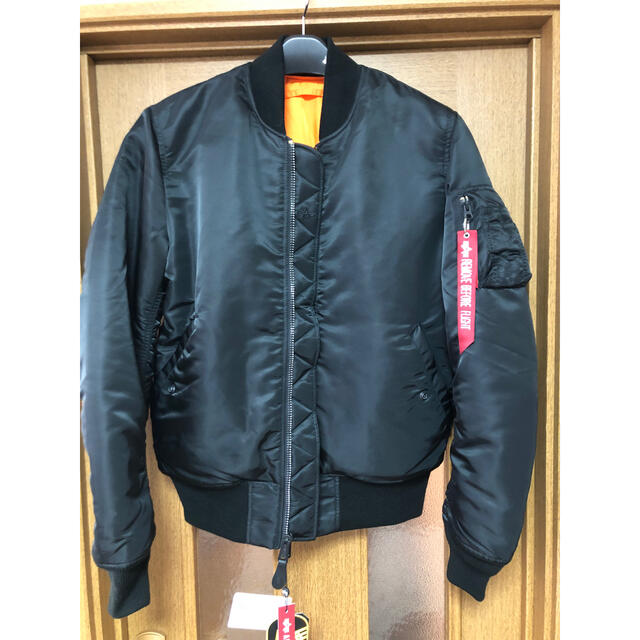 ALPHA INDUSTRIES(アルファインダストリーズ)のALPHA アルファ MA-1 メンズ L  ブラック メンズのジャケット/アウター(ミリタリージャケット)の商品写真