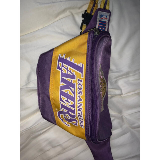 値下げ!LAKERS ウエストポーチ メンズのバッグ(ウエストポーチ)の商品写真