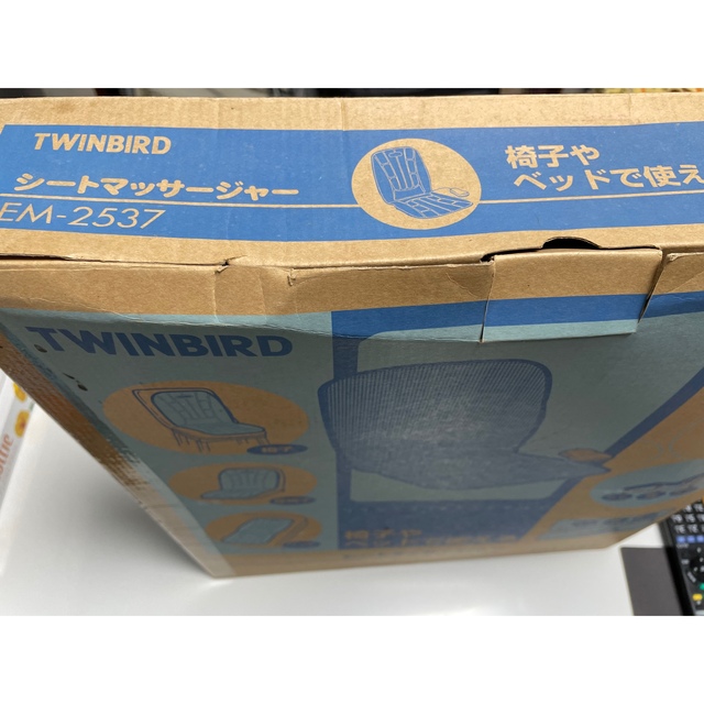 TWINBIRD(ツインバード)の超軽‼️  マッサージシート スマホ/家電/カメラの美容/健康(マッサージ機)の商品写真