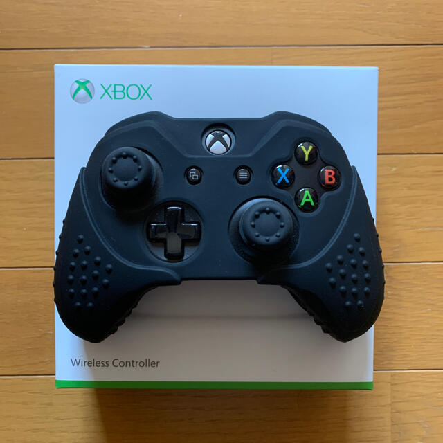 XBOX ONE ワイヤレスコントローラー アクセサリー付き