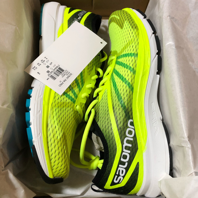 SALOMON(サロモン)のSALOMON サロモン ランニングシューズ ソニックRAプロ 27.5cm新品 スポーツ/アウトドアのランニング(シューズ)の商品写真