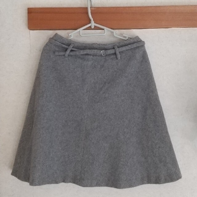 kumikyoku（組曲）(クミキョク)のKUMIKYOKU の暖かいスカート レディースのスカート(ひざ丈スカート)の商品写真