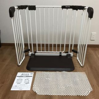 ニホンイクジ(日本育児)の【ようちん様専用】おくトビラ　ホワイトスチール　ベビーゲート(ベビーフェンス/ゲート)