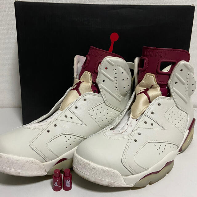 専用 AIR JORDAN 6 MAROON靴/シューズ