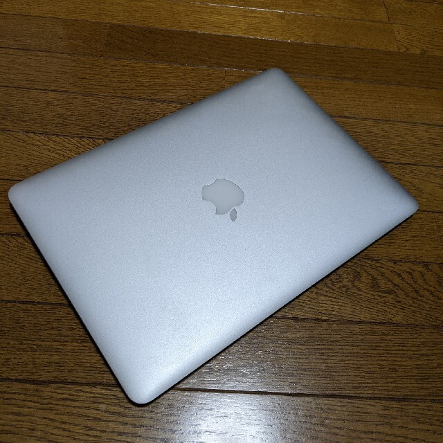 MacBook Air 2015 13インチ i7 8GB