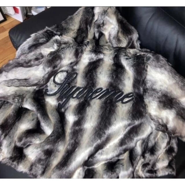 supreme Faux Fur Reversible Hooded  L