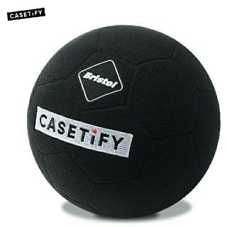 エフシーアールビー(F.C.R.B.)のF.C.Real Bristol SOCCER BALL CUSHION 黒(クッション)