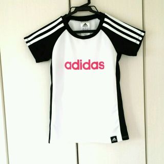 アディダス(adidas)のアディダス　Tシャツ(Tシャツ/カットソー)