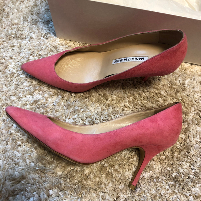 MANOLO BLAHNIK(マノロブラニク)のMANOLO BLAHNIK マノロブラニク キエッタ 36 ピンク レディースの靴/シューズ(ハイヒール/パンプス)の商品写真