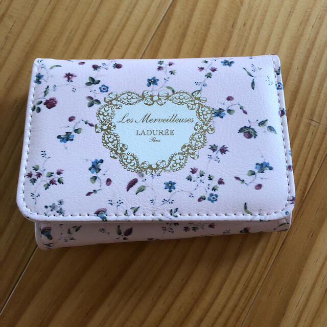 LADUREE(ラデュレ)の三つ折り財布 レディースのファッション小物(財布)の商品写真