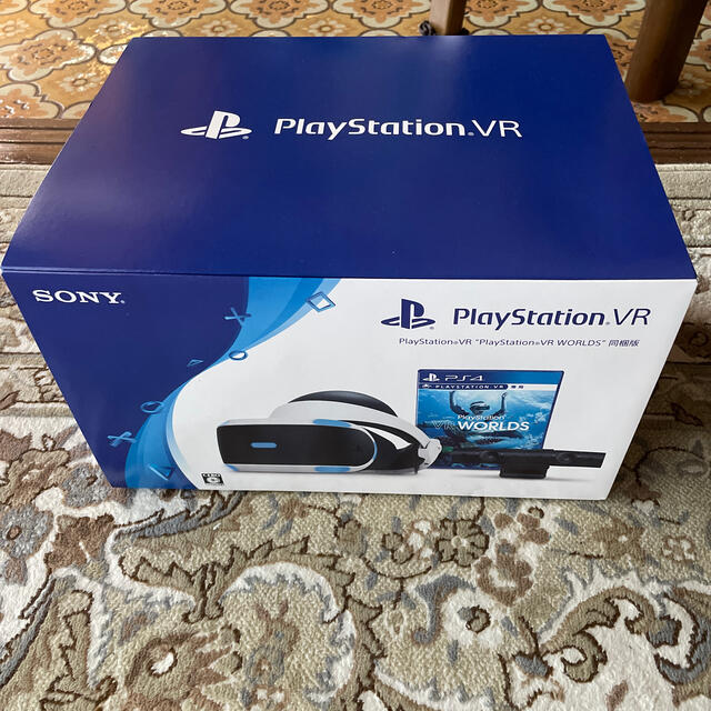 PlayStation VR(プレイステーションヴィーアール)のPlayStation VR WORLDS エンタメ/ホビーのゲームソフト/ゲーム機本体(その他)の商品写真