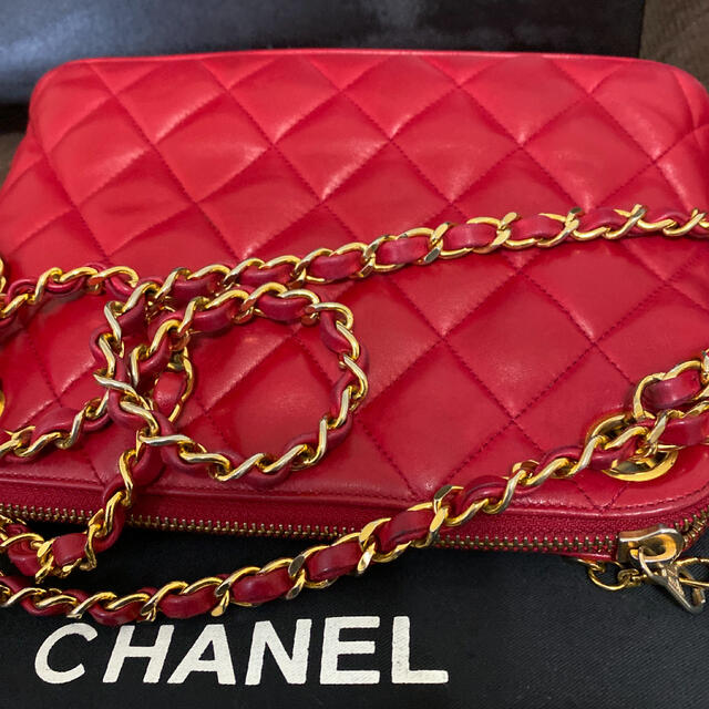 CHANEL キャビアスキン チェーンショルダーバッグ 1