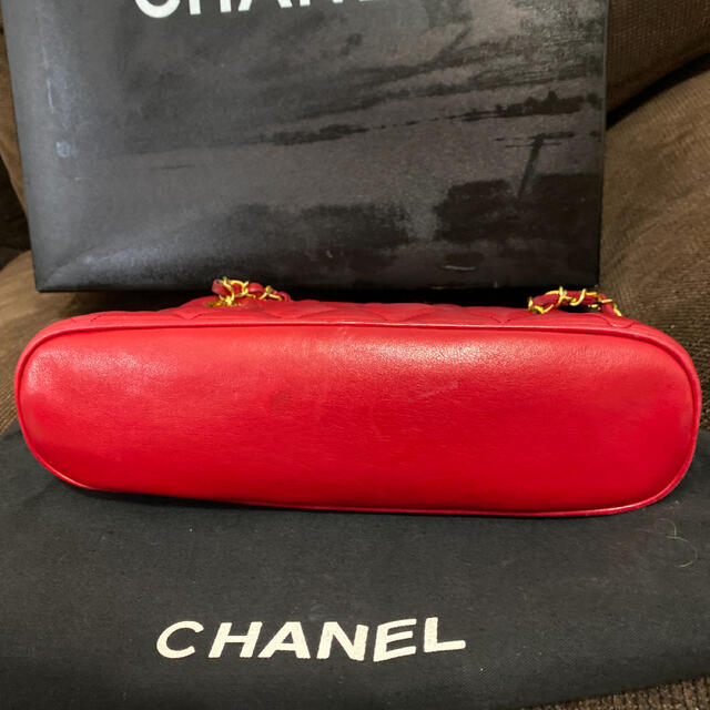 CHANEL キャビアスキン チェーンショルダーバッグ 2