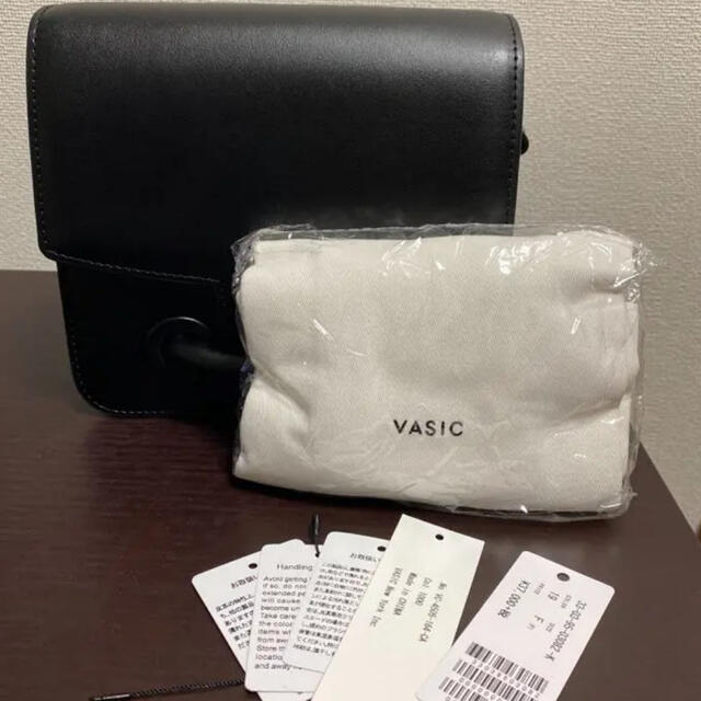 美品！　VASIC  CITY  MINI  MINI  ブラック ヴァジック