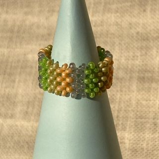 ビーズ　リング　　ハンドメイド(リング)