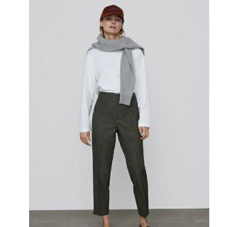 ザラ(ZARA)のハイウエストモダンパンツ☆ZARA(カジュアルパンツ)