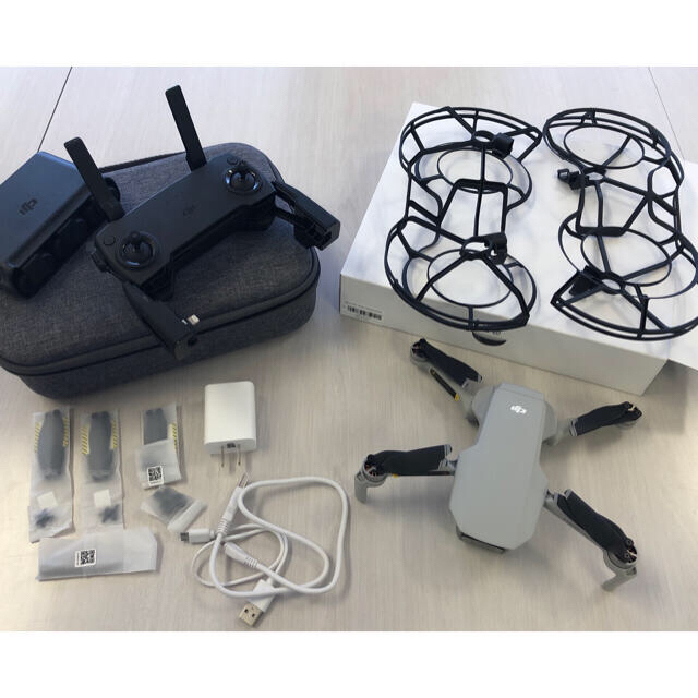 おもちゃ/ぬいぐるみ DJI Mavic Mini fly more comboマビックミニ