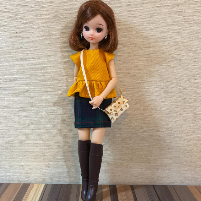 リカちゃん ハンドメイド ペプラムワンピ ハンドメイドのぬいぐるみ/人形(人形)の商品写真