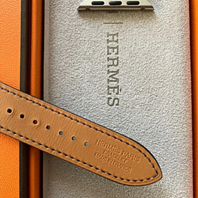 Hermes(エルメス)の【 pan様専用】Apple Watch Hermès - 40mm  レディースのアクセサリー(ブレスレット/バングル)の商品写真