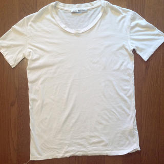 アクネ(ACNE)のアクネacneシンプル白Tシャツ(Tシャツ(半袖/袖なし))