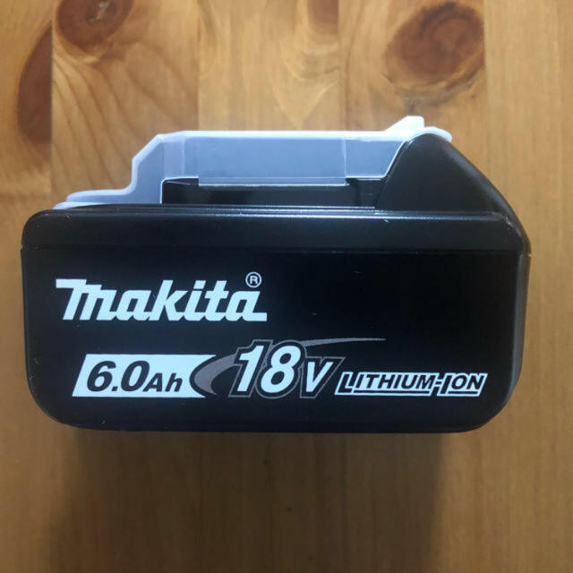 makita 18v バッテリー 4個セット 正規品