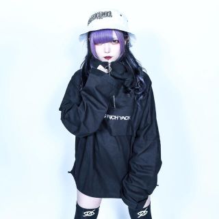 ミルクボーイ(MILKBOY)のKRY ハイネックツイルJKT  黒魅らら モノクローン　KRYCLOTHING(パーカー)