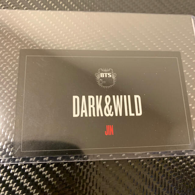 防弾少年団(BTS)(ボウダンショウネンダン)のBTS ジン　トレカ　DARK &WILD エンタメ/ホビーのタレントグッズ(アイドルグッズ)の商品写真