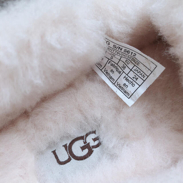 UGG(アグ)のUGG モカシン　ダコタ　 レディースの靴/シューズ(スリッポン/モカシン)の商品写真