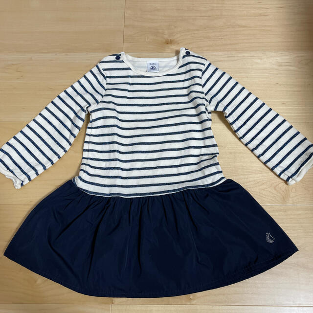 PETIT BATEAU(プチバトー)のプチバトー　ワンピース キッズ/ベビー/マタニティのベビー服(~85cm)(ワンピース)の商品写真