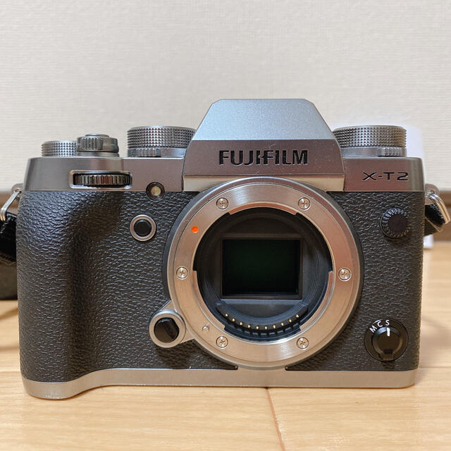 富士フィルム X-T2 Graphite Silver Edition カメラ 富士フィルム X-T2 Graphite Silver Edition カメラ