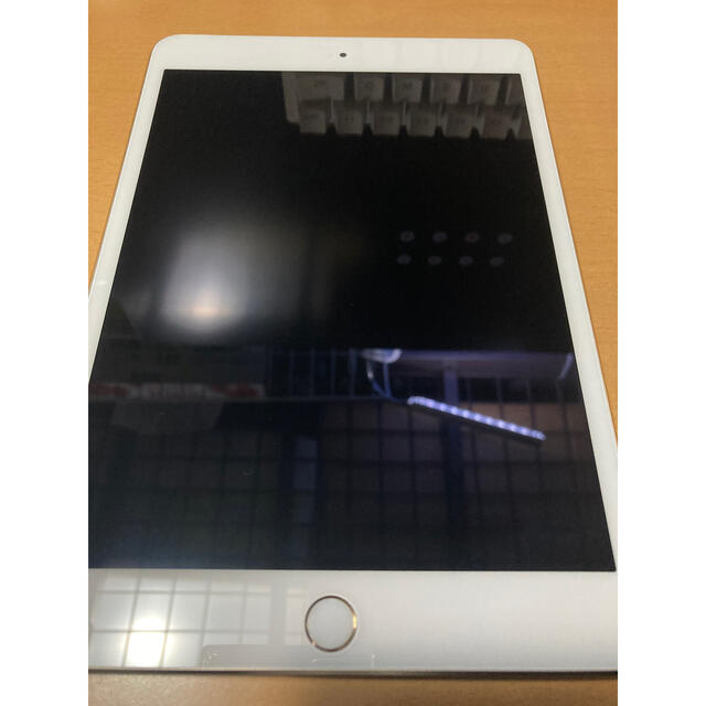 iPad mini 3 Wi-Fi+Cellular 16GB docomo 1