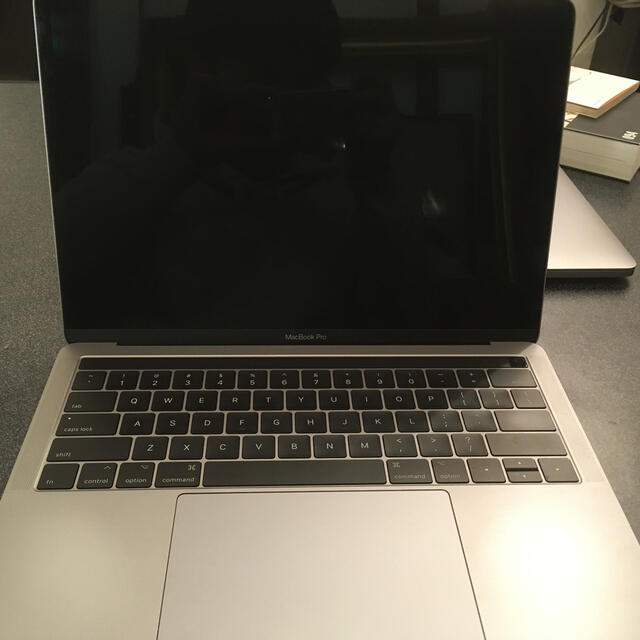 MacBook Pro 2017 メモリー16GB Touch-bar