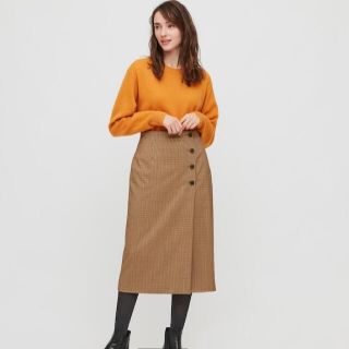 ユニクロ(UNIQLO)の★セール★ UNIQLO ユニクロ　サイドボタンチェックラップスカート(ひざ丈スカート)