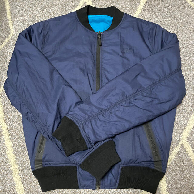 NIKE(ナイキ)のNIKE ジャケット　美品　Sサイズ メンズのジャケット/アウター(ナイロンジャケット)の商品写真