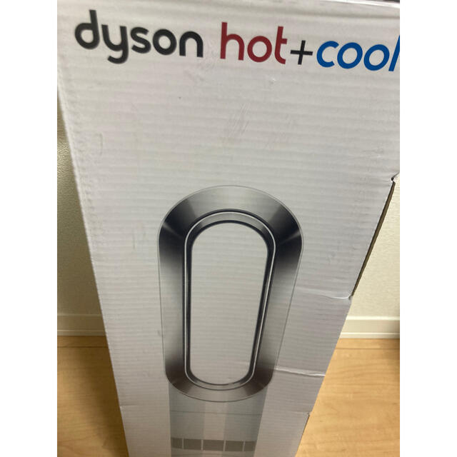 Dyson(ダイソン)のdyson  ダイソン　hot+cool   AM09WN 新品未開封 スマホ/家電/カメラの冷暖房/空調(ファンヒーター)の商品写真