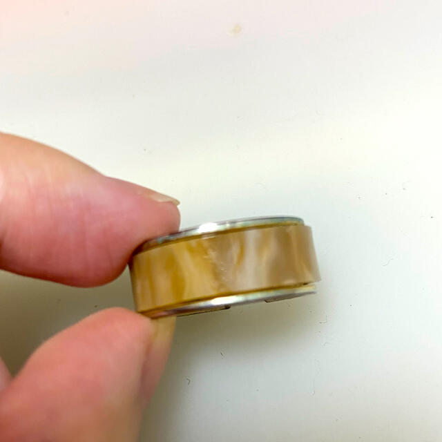 enjoueel マーブルアンティークリング　ゴールド　指輪 レディースのアクセサリー(リング(指輪))の商品写真