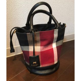 バーバリーブルーレーベル(BURBERRY BLUE LABEL)のBLUE LABEL カゴ型バッグ(ハンドバッグ)