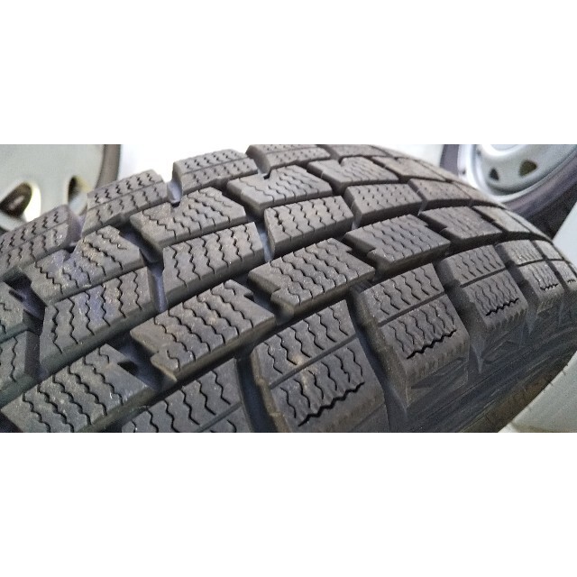 DUNLOP(ダンロップ)のダンロップ ウインターマックス 155/65R13 自動車/バイクの自動車(タイヤ・ホイールセット)の商品写真