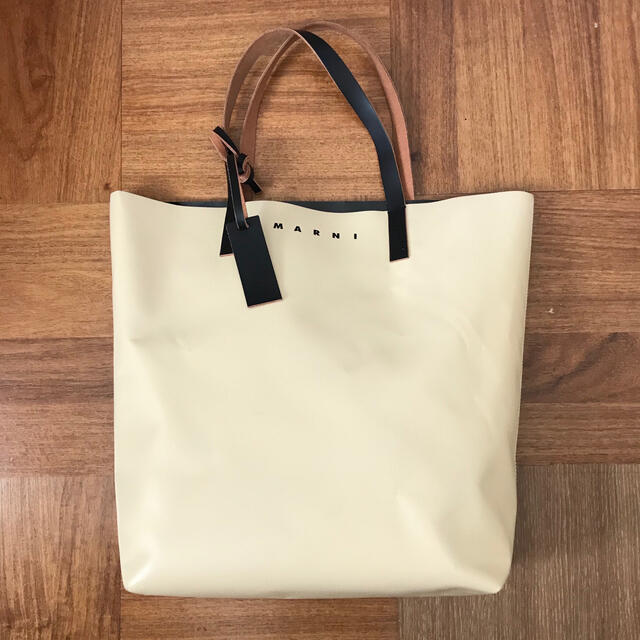 MARNI マルニ バイカラートートバッグ