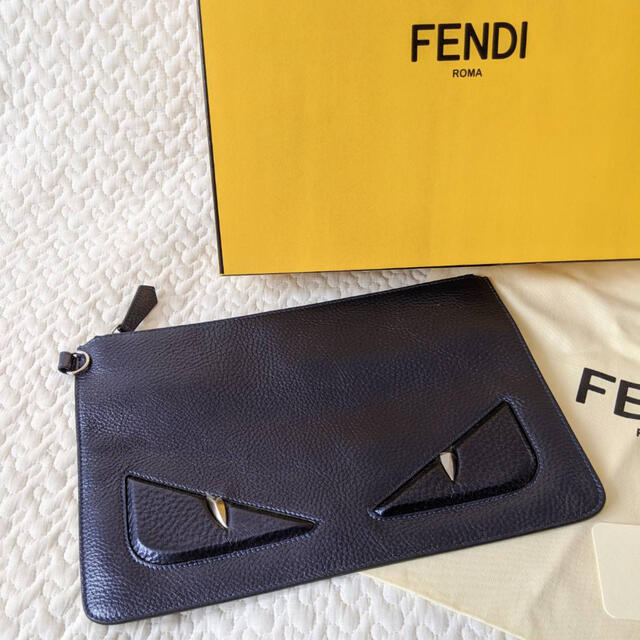 ポーチ【50%オフ‼️】FENDI  クラッチバッグ モンスター バグズアイ