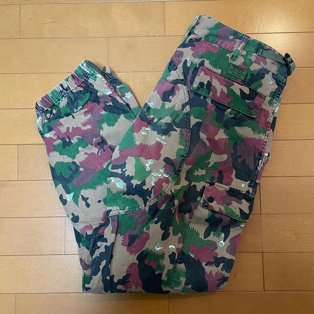 30インチ　supreme cargo pant スイスカモ