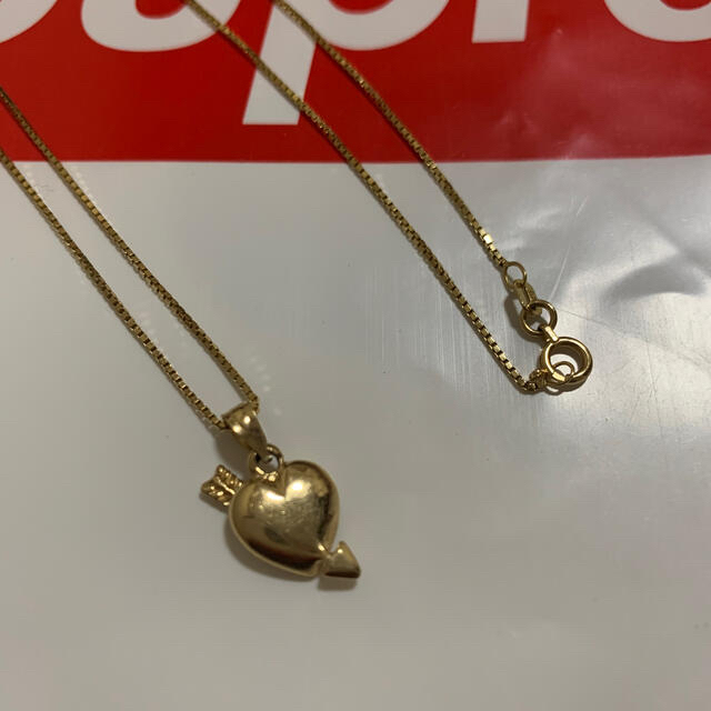 Supreme(シュプリーム)のSupreme / Gold / Heart and Arrow / 17SS メンズのアクセサリー(ネックレス)の商品写真