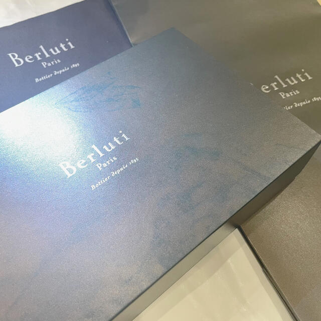 Berluti(ベルルッティ)のBerlutiParis Bottier aepuis 1895 袋箱3点セット メンズのファッション小物(その他)の商品写真