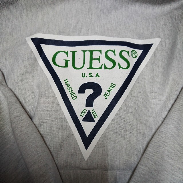 GUESS(ゲス)のGUESS  パーカー  人気 メンズのトップス(パーカー)の商品写真